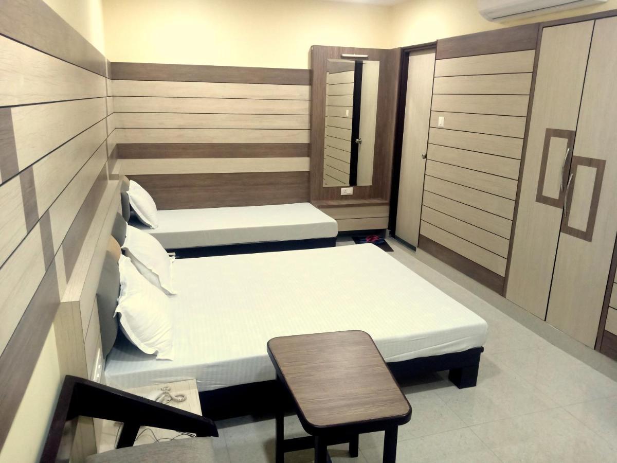 Hotel Shri Gourav Bikaner Dış mekan fotoğraf