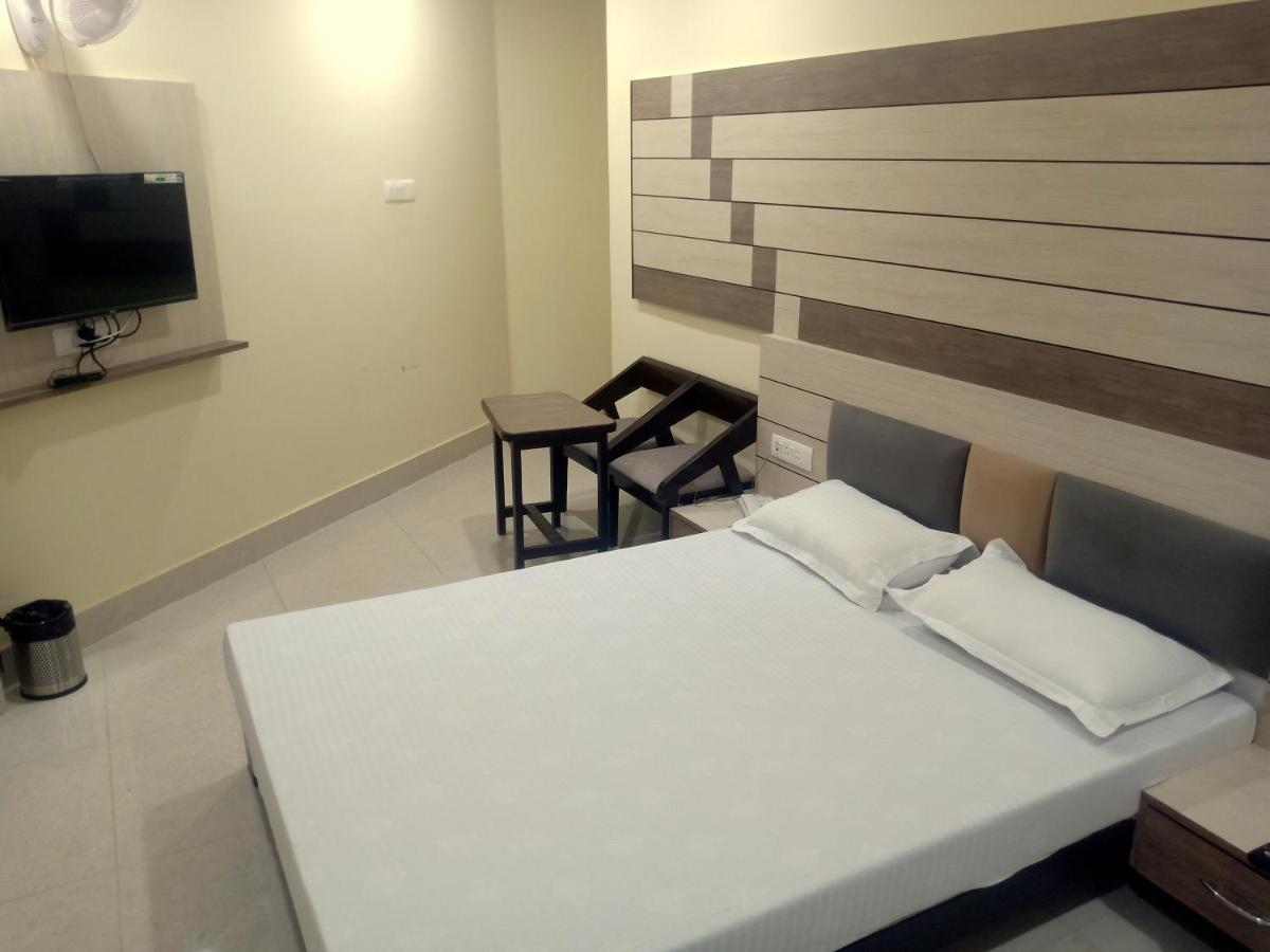 Hotel Shri Gourav Bikaner Dış mekan fotoğraf